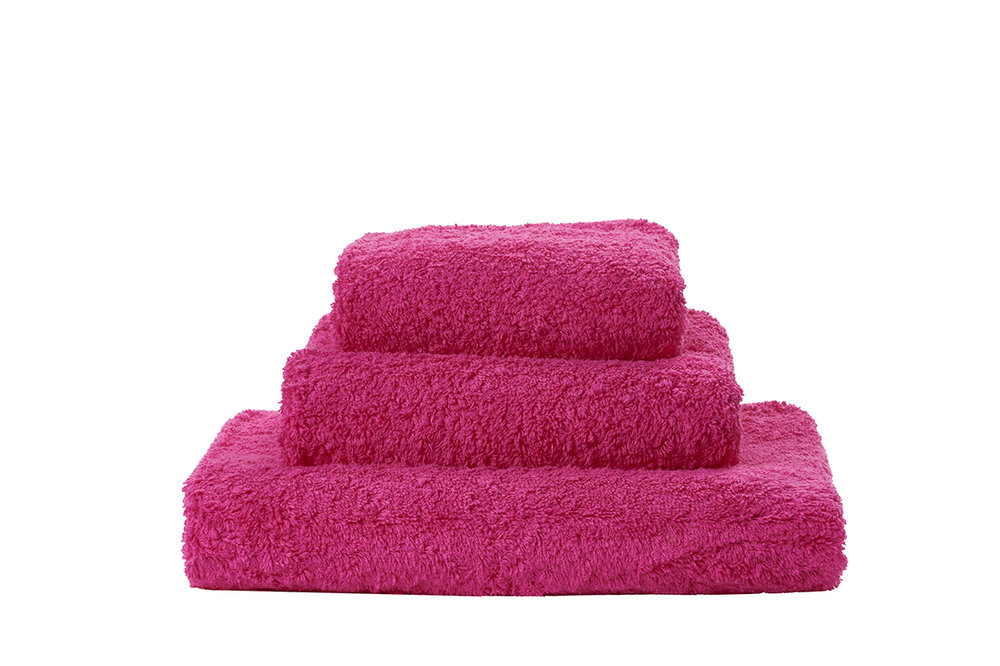Happy_Pink_570_0167