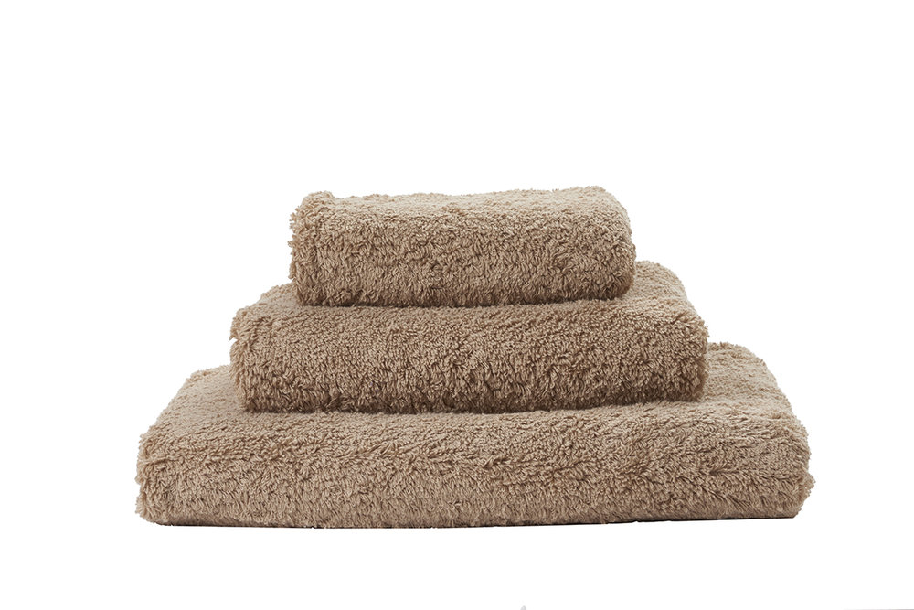 Taupe_711_0152